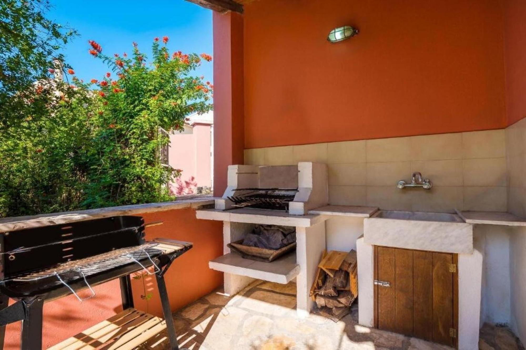 Villa Secret Garden House Acharavi  Exterior foto